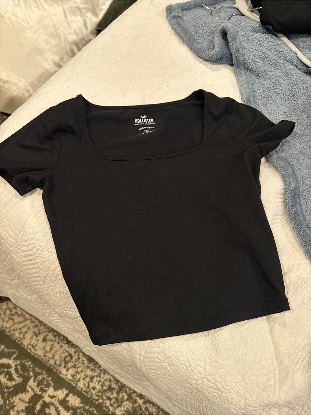 Hollister Black Scoop Neck Short Sleeve Top